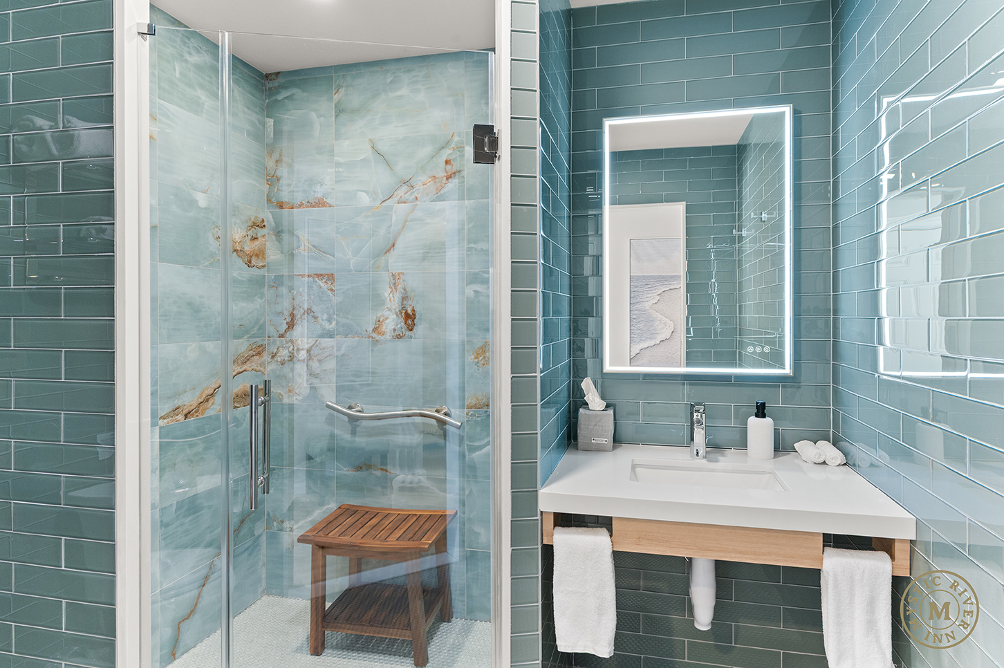 103-Mariners Suite-18 copy