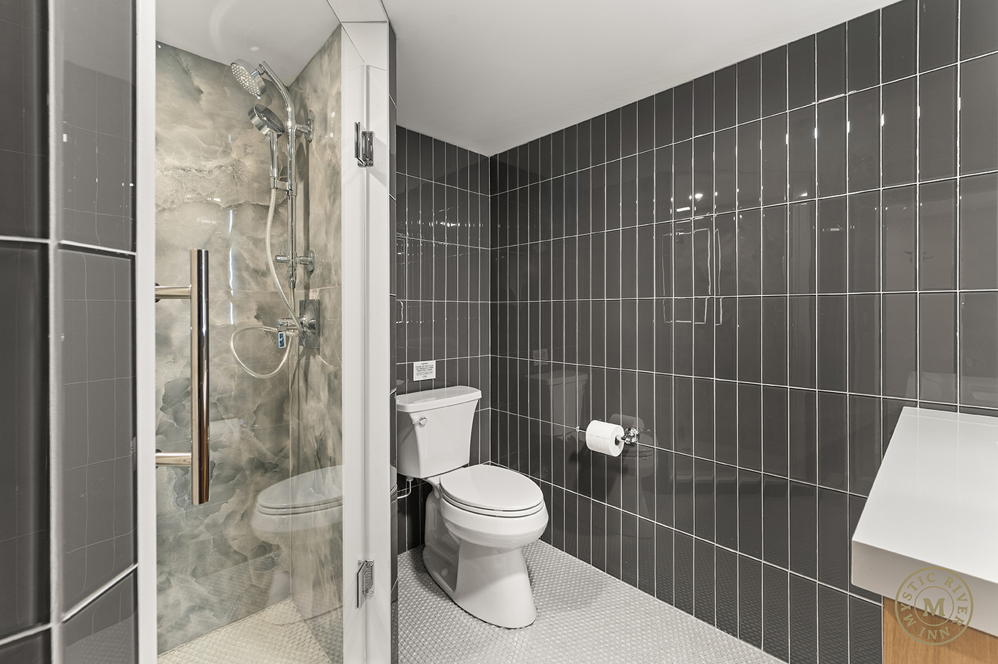 202-Lighthouse Suite-13 copy