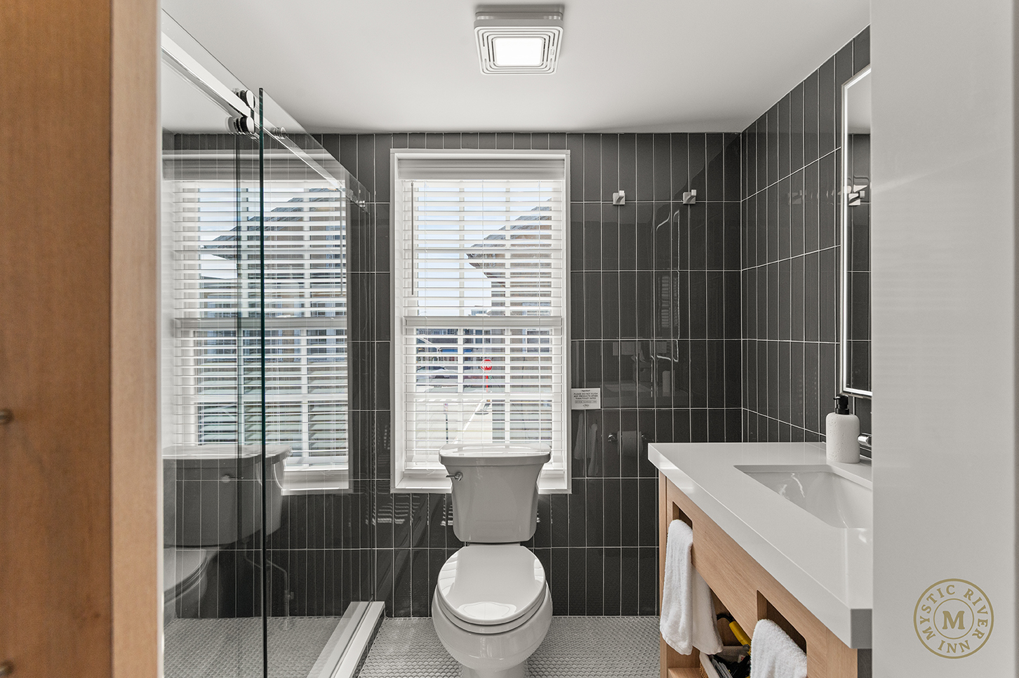 203-Schooner Suite-17 copy